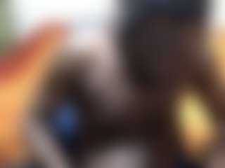 Live-Cam-Show mit Darkkras - Tease auf Camsoda