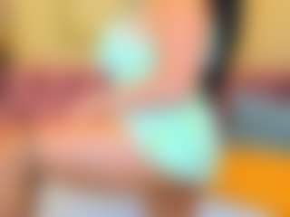 GloriaBates's Live Sex Cam Show