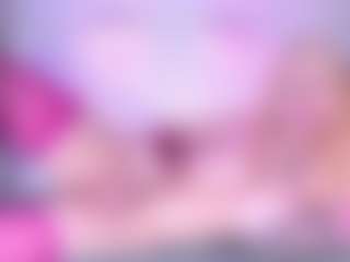 Live cam show with trixiedoll - Average on Camsoda