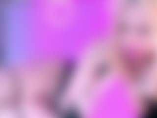Live cam show with trixiedoll - Big Tits on Camsoda