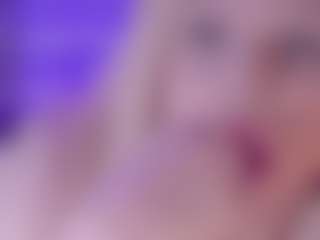 Live cam show with trixiedoll - Cumshot on Camsoda