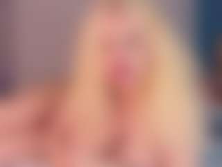 Live cam show with trixiedoll - HD on Camsoda