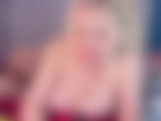 Live cam show with trixiedoll - Blonde Hair on madthumbs
