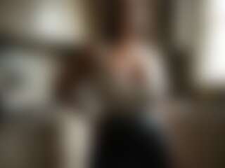 Tui8's Live Sex Cam Show