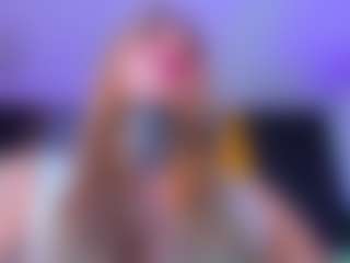 Live cam show with Valentinaforerox - Irish on Camsoda