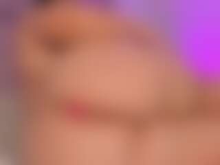 EmmaBecket2's Live Sex Cam Show