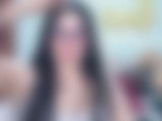 Live cam show with karlakee - Average on SquirtSoMuch