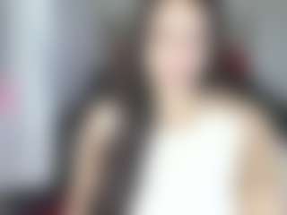 Live cam show with karlakee - Average on Camming Site