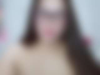 Live cam show with karlakee - Striptease Asian on xheatlive.com