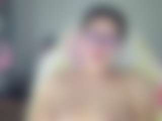 Live cam show with karlakee - Moaning on madthumbs