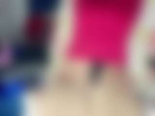 Live cam show with karlakee - Moaning on camwithhim.com