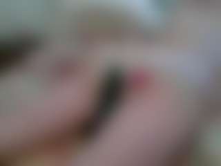 Sissy1ass's Live Sex Cam Show
