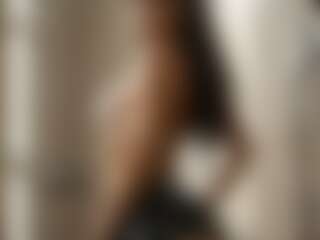 Elena12's Live Sex Cam Show