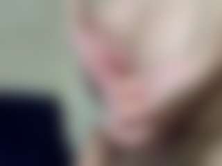 Ellinrosex's Live Sex Cam Show