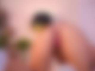 Live cam show with Mia - Flash on Adult Interactions