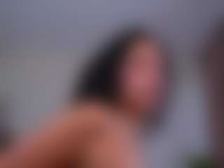 Mia's Live Sex Cam Show