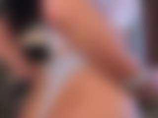 Mia's Live Sex Cam Show