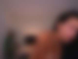 Live cam show with Mia - MILF Teen (18+) on SpankPalCams
