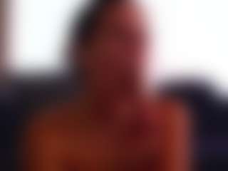 Mia's Live Sex Cam Show