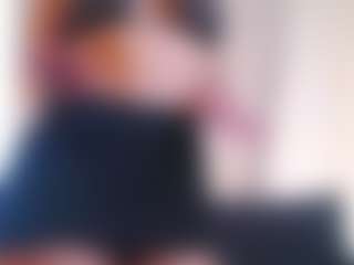 Live cam show with Mia - Normal on CamwithHer