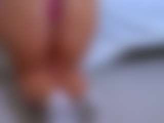 Live cam show with Mia - Fuck on xxxlivecams.org