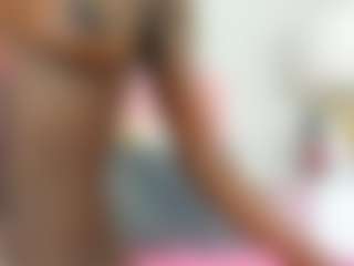Live cam show with samantamarquez - Cosplay Black on luckytryst.com