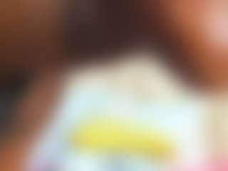 Live cam show with samantamarquez - Oil on Chatstar