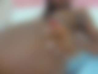 Live cam show with samantamarquez - Athletic Ebony on Camsoda