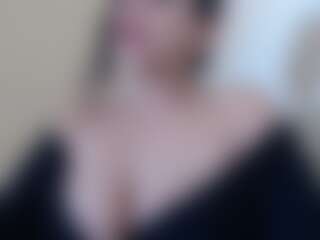claraangel's Live Sex Cam Show