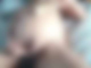 Live cam show with hotboynk - Black Hair on Gym Cam Girls