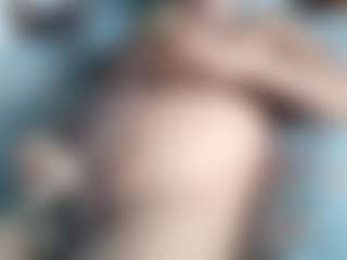 Show live cam dengan hotboynk - Black Hair di Camsoda