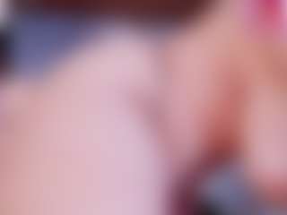 IriisFeitan's Live Sex Cam Show