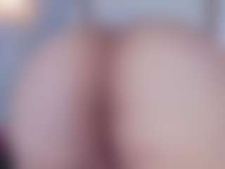 Live cam show with IriisFeitan - Drinking on Camsoda