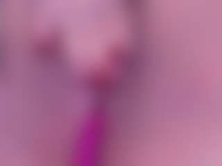 IriisFeitan's Live Sex Cam Show