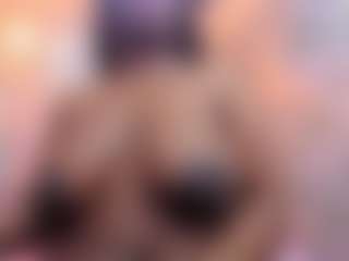 Live cam show with neffertiryebonny - Mature on liverealitysex.com