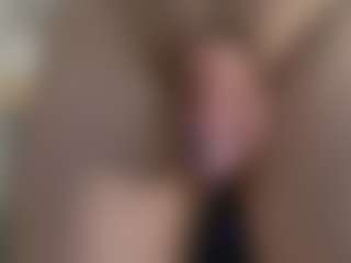 aaronlegend's Live Sex Cam Show