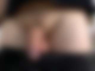 Live cam show with aaronlegend - Big Cock on AdultVida.com