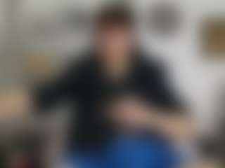 Live cam show with aaronlegend - Caucasian on luckytryst.com