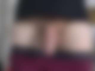 Live cam show with aaronlegend - Caucasian on Camsoda