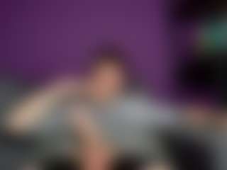 Spettacolo in cam dal vivo con aaronlegend - Caucasian su Camsoda