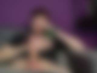 Live cam show with aaronlegend - Orgasm on live18s.com