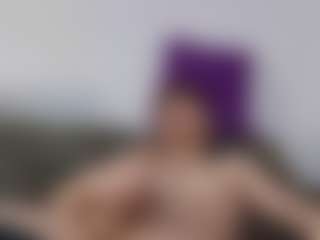 Live cam show with aaronlegend - Caucasian on WildCum