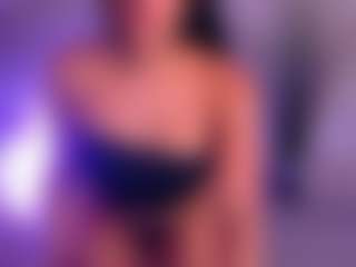 Live cam show with Cupcake-Izzy - Tittyfuck on Soda Cam