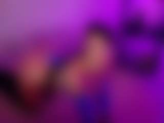 Cupcake-Izzy's Live Sex Cam Show