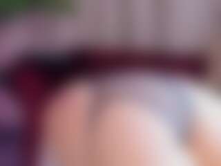 GloriaMoon's Live Sex Cam Show