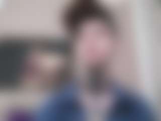 Live cam show with KennyVibe - Blue Eyes on CamwithHer
