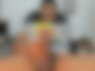 Yoximanuelmartz's Live Sex Cam Show