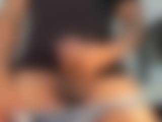 Yoximanuelmartz's Live Sex Cam Show