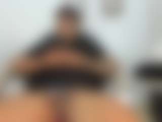 Yoximanuelmartz's Live Sex Cam Show