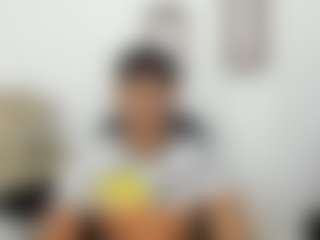 Yoximanuelmartz's Live Sex Cam Show
